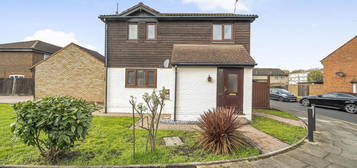 Property for sale in Abbotswood Close, Belvedere DA17