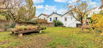 Maison 2 étages  à vendre, 5 pièces, 3 chambres, 105 m²