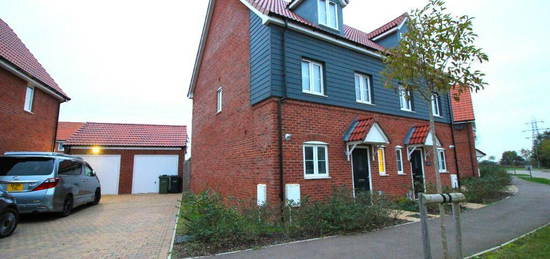 3 bedroom semi-detached house