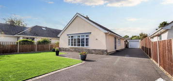 3 bed bungalow for sale