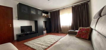 Apartment cu 3 camere &#238;n Novaci