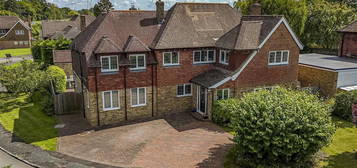 Detached house for sale in Meadoway, Hartwell, Aylesbury HP17