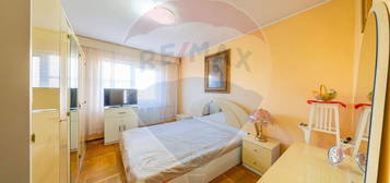 Apartament cu 3 camere in zona Lebada