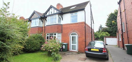 5 bedroom semi-detached house