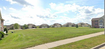 6843 Yellowwood Ln, Deforest, WI 53532