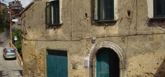 Proprietà rustica in vendita in via Bisconti, 26