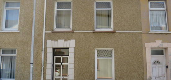 2 bed terraced house for sale