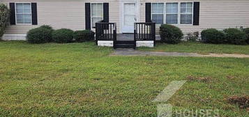 9 Deeangela Ct, Greer, SC 29651