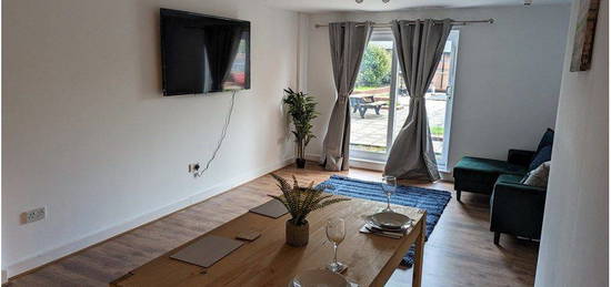 2 bed flat to rent