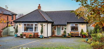 4 bedroom detached bungalow for sale