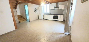 T3 atypique en duplex de 55,46 m2, quartier Joliette