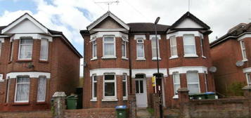 3 bedroom semi-detached house