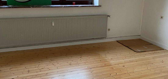 Ebenerdige 2-Zimmer-Wohnung in Warpe zu vermieten!