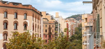 Piso en venta en Carrer de Los Castillejos, Sagrada Família