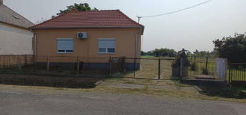 Eladó Ház Becsehely