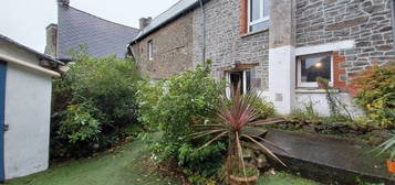 A VENDRE - Chez BLOT IMMOBILIER de PLEUDIHEN SUR RANCE -MAISON - 60M² - SAINT PIERRE DE PLESGUEN