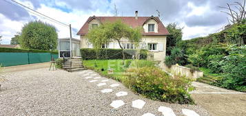 Maison  à vendre, 6 pièces, 5 chambres, 195 m²