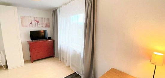 WG-Zimmer mit Internet, TV, Gästeküche, Bad/Wc-Mitbenützung, Waschmaschine