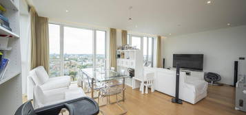 3 bed flat to rent