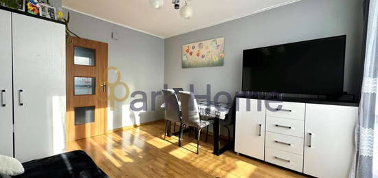 Mieszkanie 37,9 M² W Centrum, Z Balkonem