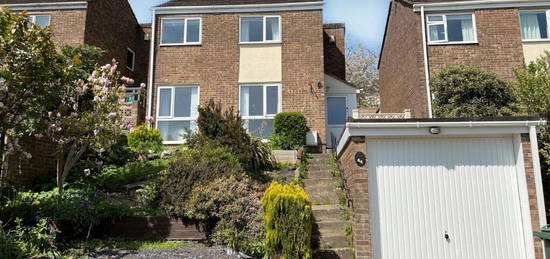 3 bedroom detached house