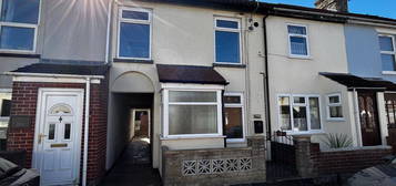 Terraced house to rent in Trafalgar Road West, Gorleston, Great Yarmouth NR31