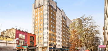 Flat to rent in Skyline Plaza, Commercial Road E1