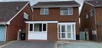 5 bed detached house to rent