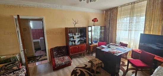 Apartament | 3 camere | Decomandat |Gara