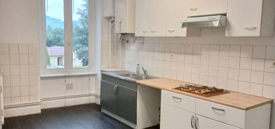 Loue appartement F2 billom