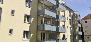 Schöne 2 Zimmer Wohnung mit Balkon in der Weststadt!