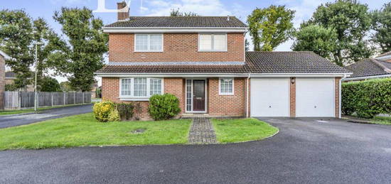 4 bedroom detached house