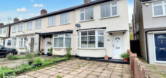 3 bedroom end of terrace house for sale