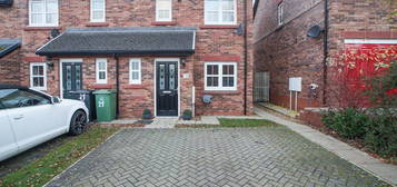 3 bed semi-detached house for sale