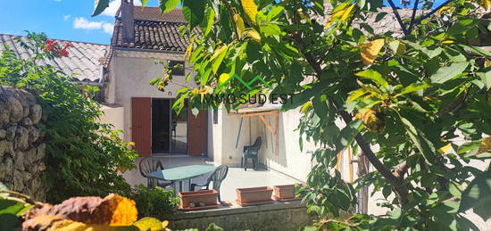 Maison de village avec jardin, terrasse et balcon