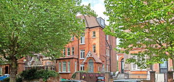 3 bed flat for sale