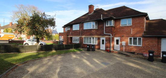 3 bedroom detached house