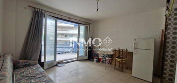 Apartamento en venta en Carrer de Carles Buïgas, Mar i Camp - Platja dels Capellans