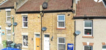 3 bed terraced house for sale