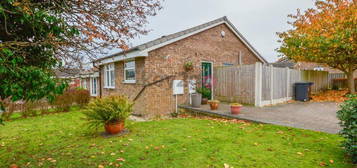 2 bedroom semi-detached bungalow for sale