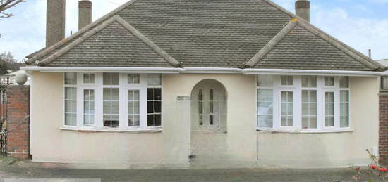 3 bedroom detached bungalow