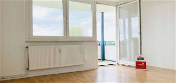 Tolle Aussicht! 1-Zimmer-Wohnung mit Balkon und Badewanne in Rostock-Toitenwinkel