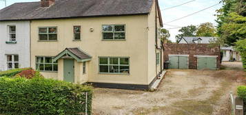 5 bedroom semi-detached house for sale