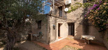 Casa adosada en venta en Del Pont, 9, Capmany