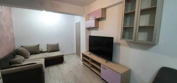 Apartament de 2 camere, 60 mp, centrala, bloc izolat, AC, balcon, Rotar Park 1