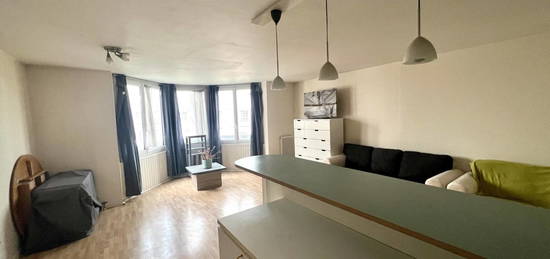 Appartement  à vendre, 3 pièces, 2 chambres, 78 m²