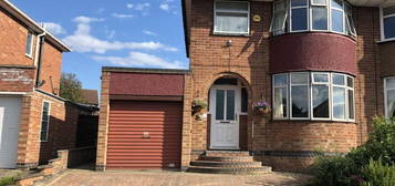 3 bedroom semi-detached house