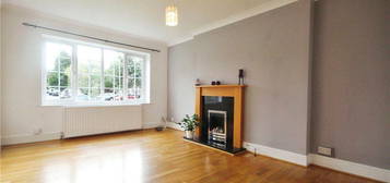 Maisonette to rent in Royston Avenue, Byfleet, West Byfleet, Surrey KT14