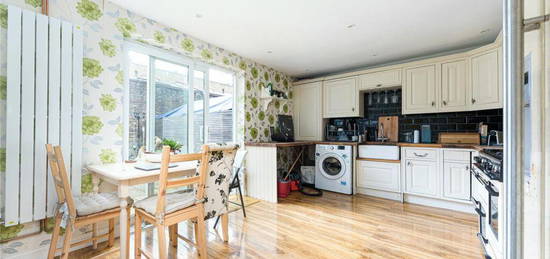 3 bedroom terraced house