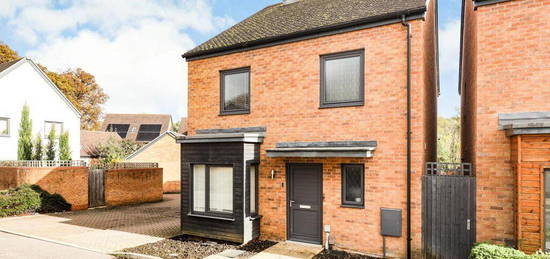 3 bedroom detached house